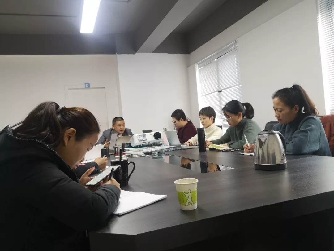 j9国际集团CEO莅临杭州战区组织指导并召开战略分析暨员工培训大会